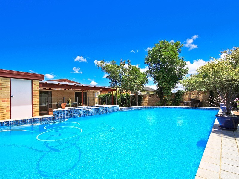 20 Kilburn street, Chermside QLD 4032