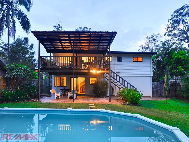 16 KILLARA CR, Petrie QLD 4502