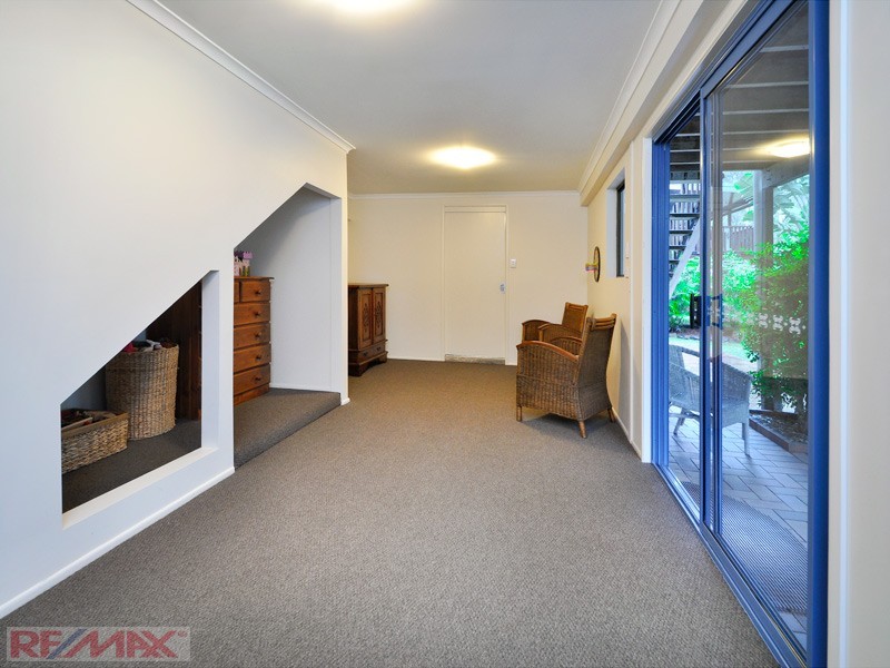 16 KILLARA CR, Petrie QLD 4502