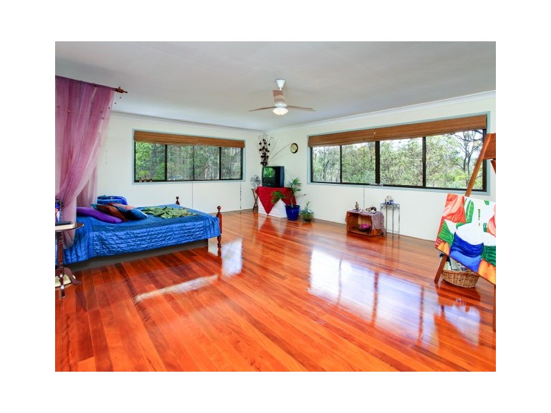 14 Buranda Road, Clear Mountain QLD 4500