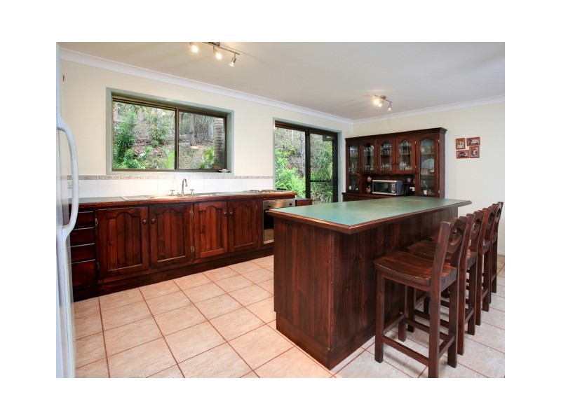 14 Buranda Road, Clear Mountain QLD 4500