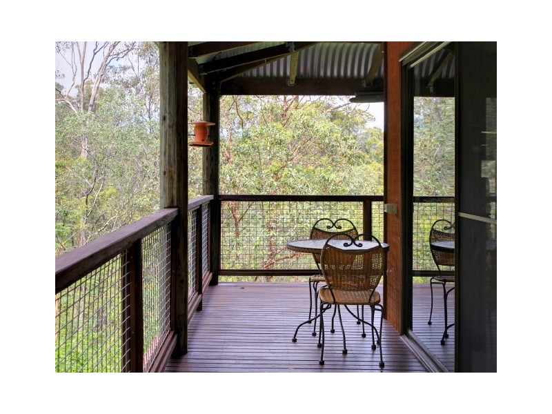 14 Buranda Road, Clear Mountain QLD 4500