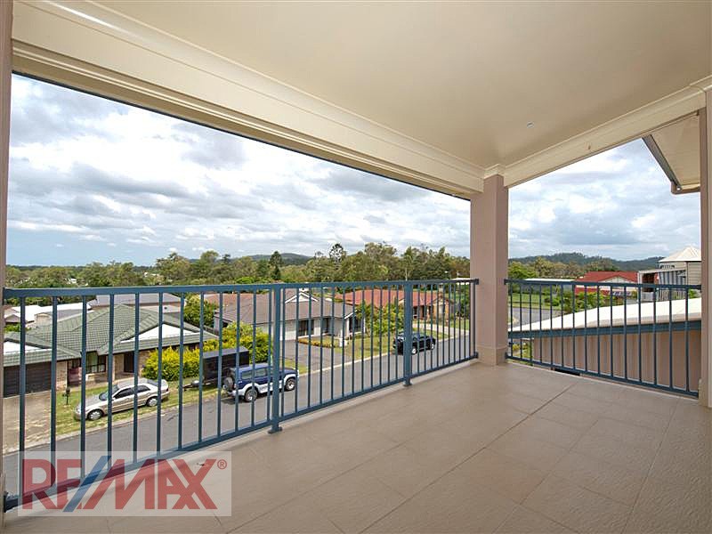 8 Tivoli Place, Ferny Grove QLD 4055