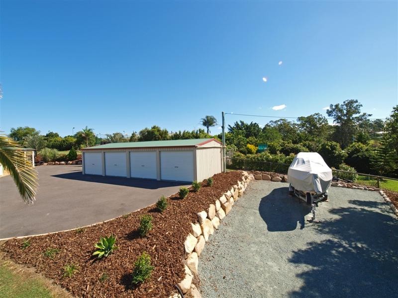 1  Ashleigh Court, Eatons Hill QLD 4037