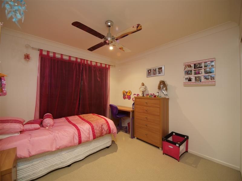 31 Tinaroo Court, Albany Creek QLD 4035