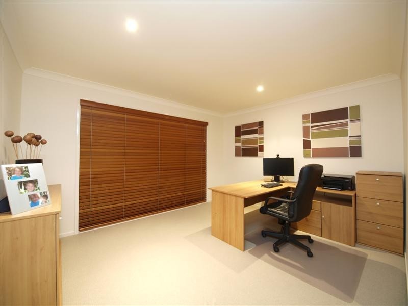 31 Tinaroo Court, Albany Creek QLD 4035