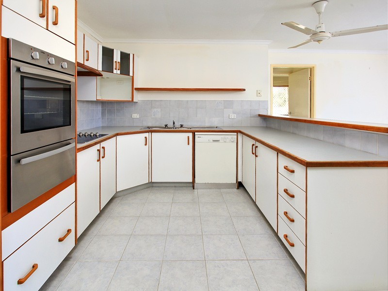 5 Finch Court, Albany Creek QLD 4035