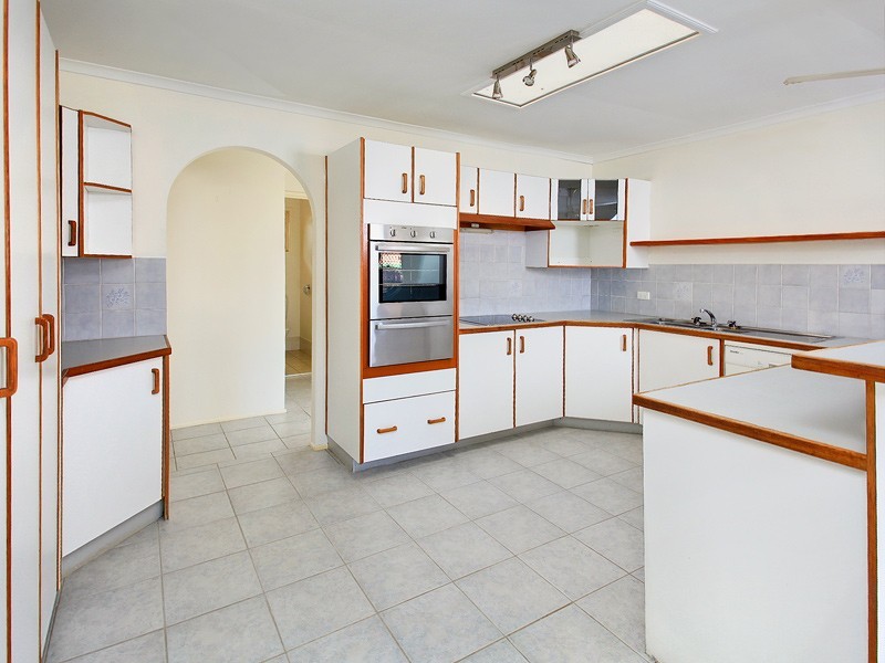 5 Finch Court, Albany Creek QLD 4035