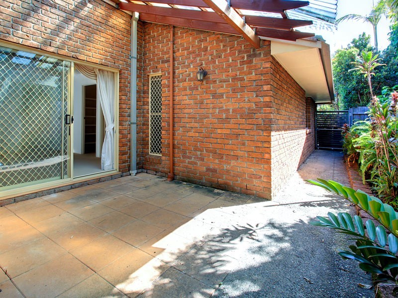 5 Finch Court, Albany Creek QLD 4035