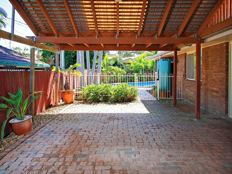 5 Finch Court, Albany Creek QLD 4035