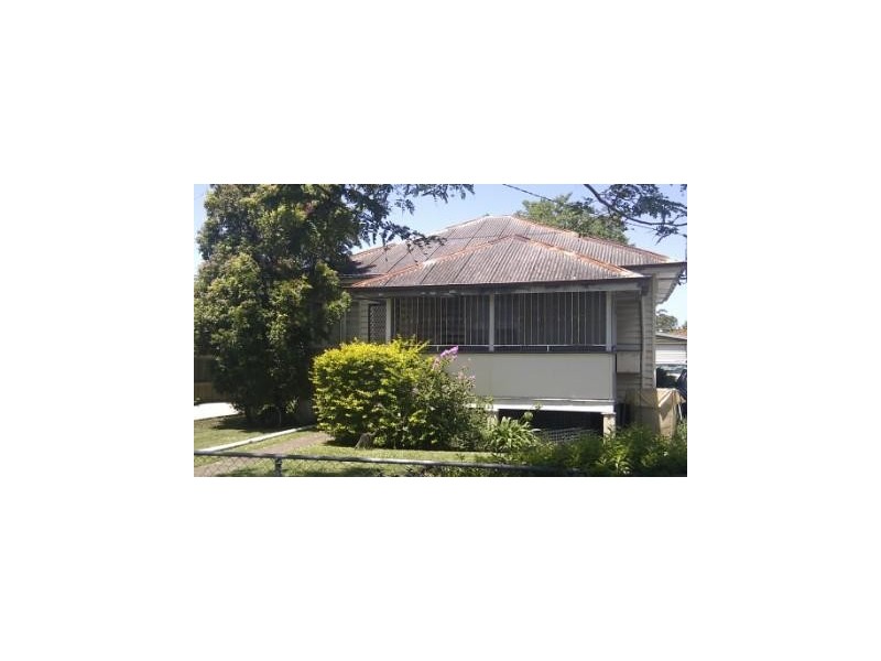 29 Adams Street, Deagon QLD 4017