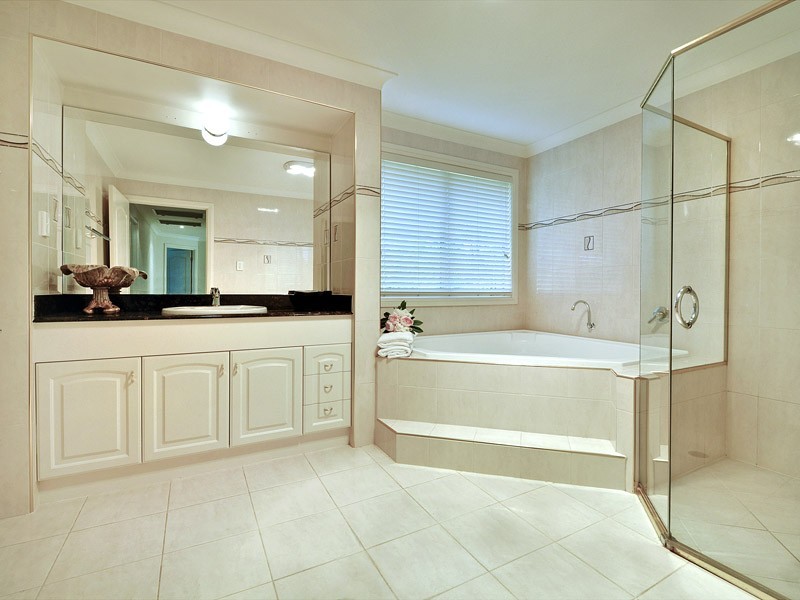 Bridgeman Downs QLD 4035