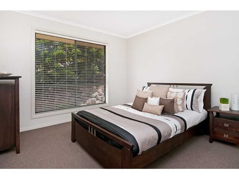 22 Arbour Street, Bridgeman Downs QLD 4035