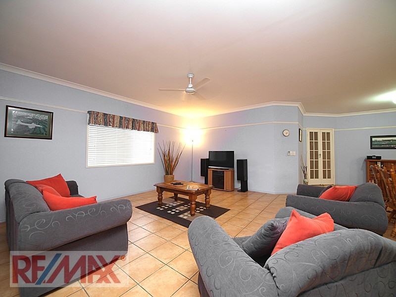 111 Saraband dve, Eatons Hill QLD 4037