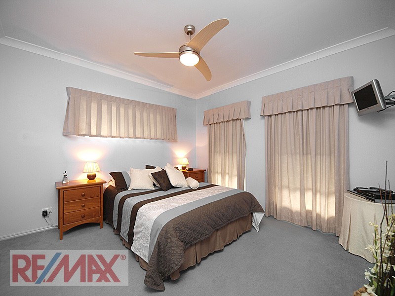 111 Saraband dve, Eatons Hill QLD 4037