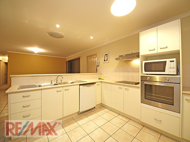 17 Lockyer Drive, Bray Park QLD 4500