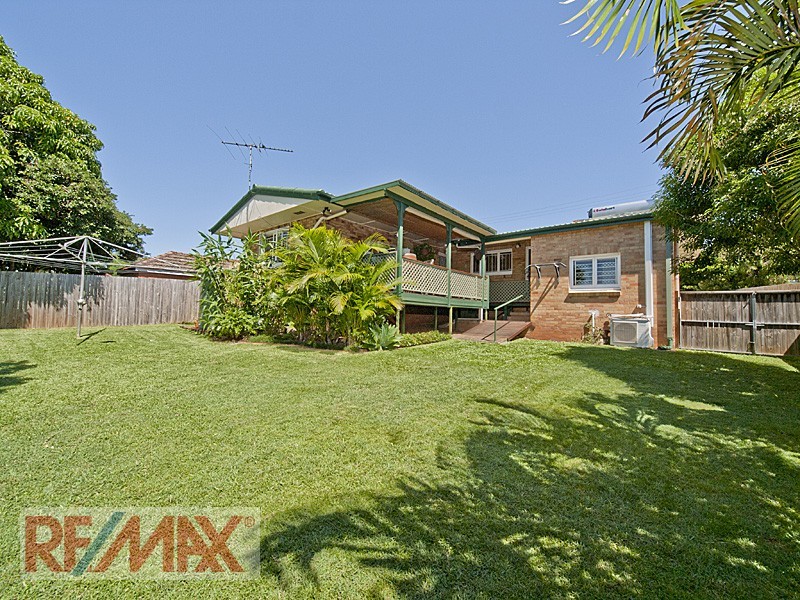48 WINDREST AVENUE, Aspley QLD 4034