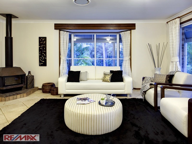 70 Cashmere Lane, Cashmere QLD 4500