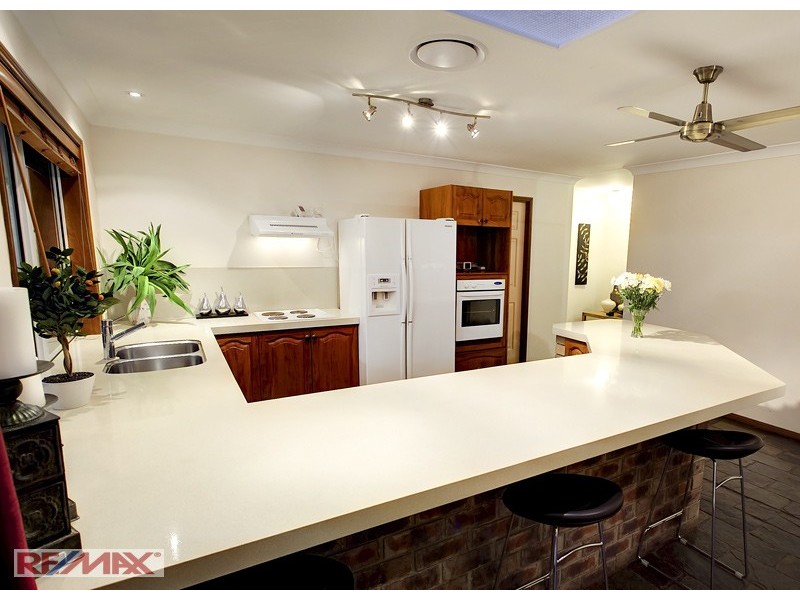 70 Cashmere Lane, Cashmere QLD 4500