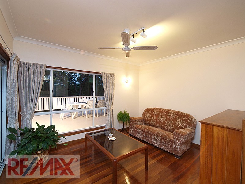 15 Tattler St, Warner QLD 4500