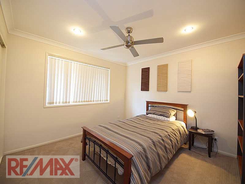 7 Chilton Cresent, North Lakes QLD 4509