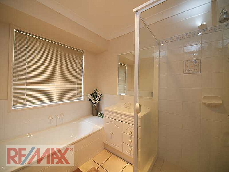 7 Chilton Cresent, North Lakes QLD 4509