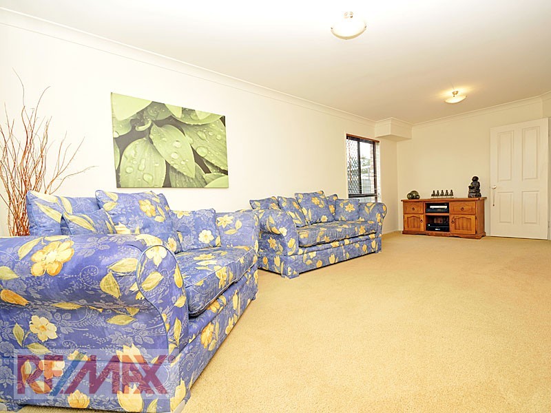 16 Snow Wood Drive, Eatons Hill QLD 4037