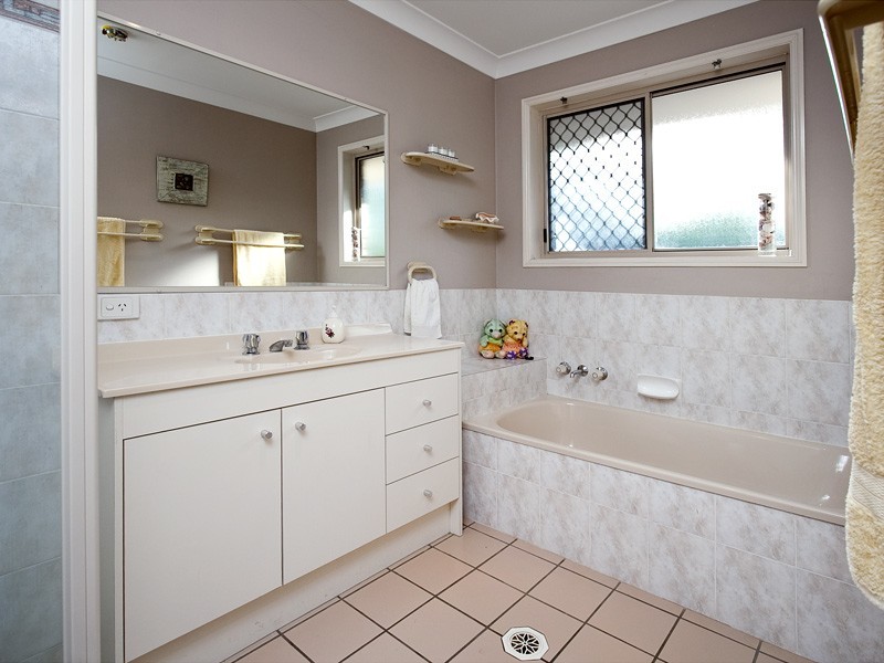 34 Glenlyon Court, Albany Creek QLD 4035