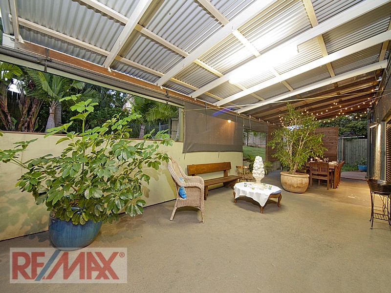 80 Saraband Dve, Eatons Hill QLD 4037