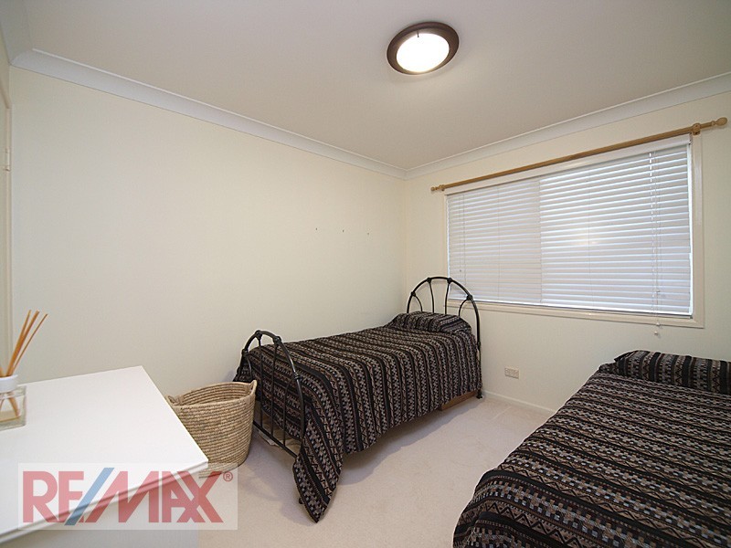 80 Saraband Dve, Eatons Hill QLD 4037