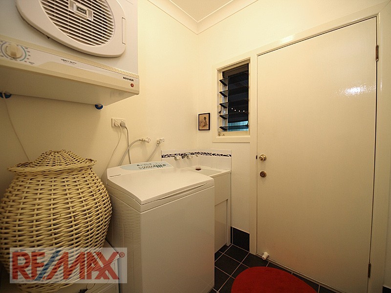 80 Saraband Dve, Eatons Hill QLD 4037