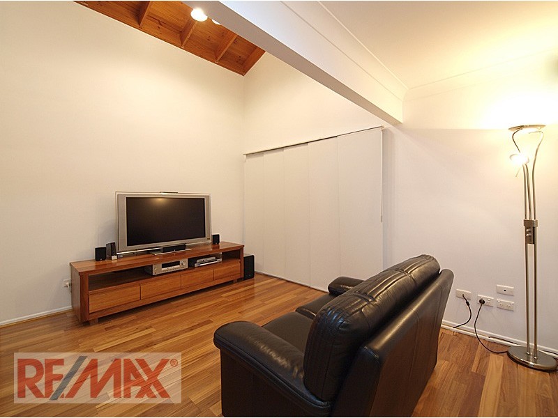 1 Franklin Ct, Albany Creek QLD 4035