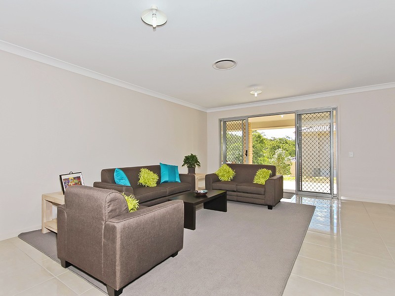 3 HARRISON ST, Cashmere QLD 4500