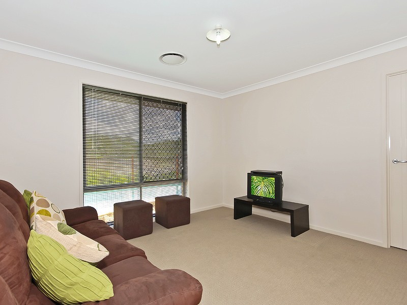 3 HARRISON ST, Cashmere QLD 4500