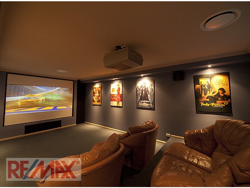 11 Meranti Crescent, Albany Creek QLD 4035