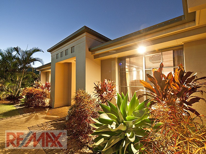 11 Meranti Crescent, Albany Creek QLD 4035