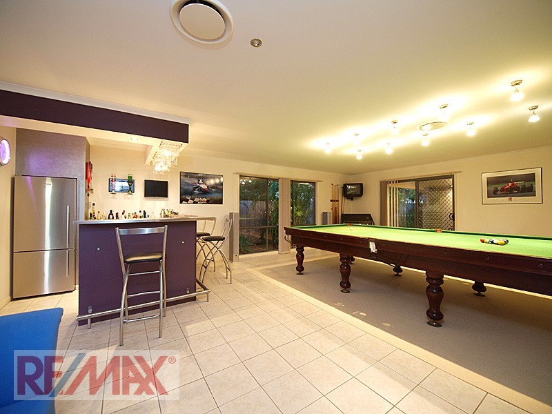 11 Meranti Crescent, Albany Creek QLD 4035