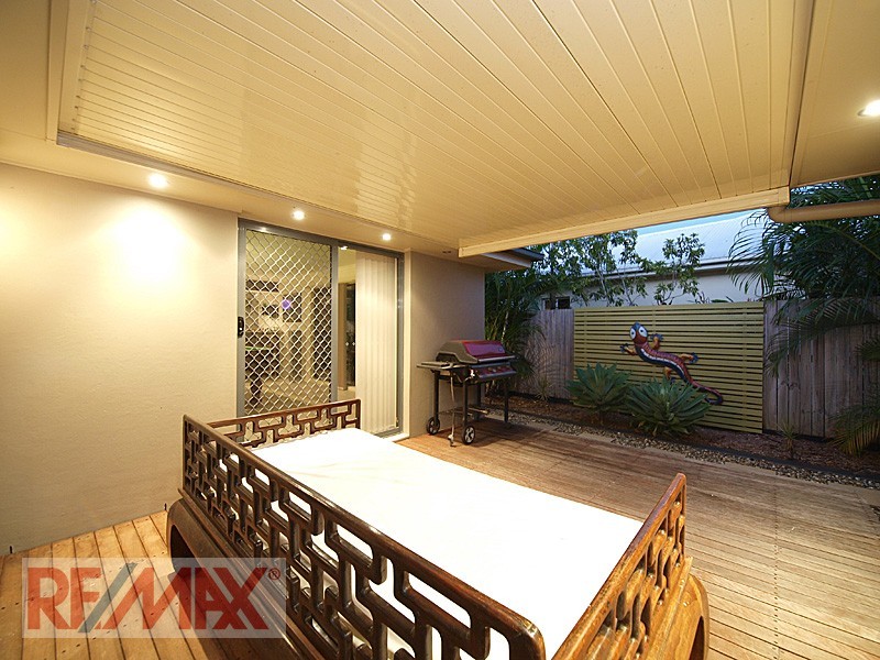 11 Meranti Crescent, Albany Creek QLD 4035