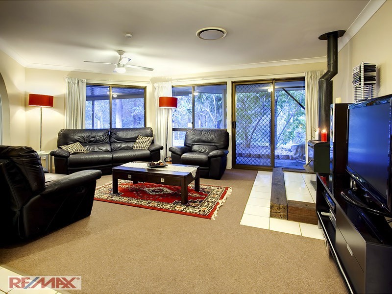 19 Lindale Ct, Cashmere QLD 4500