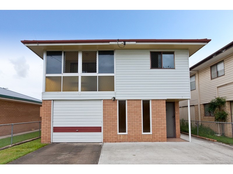 49 Station Rd, Deagon QLD 4017