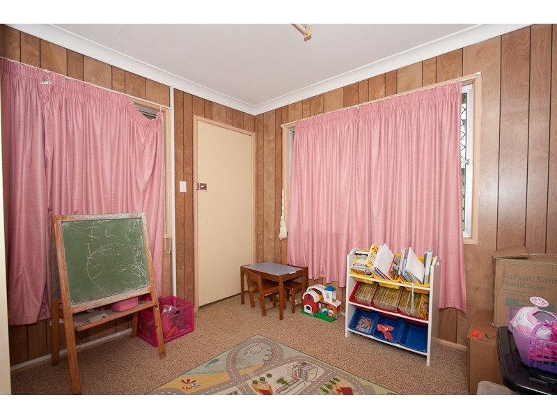 49 Station Rd, Deagon QLD 4017