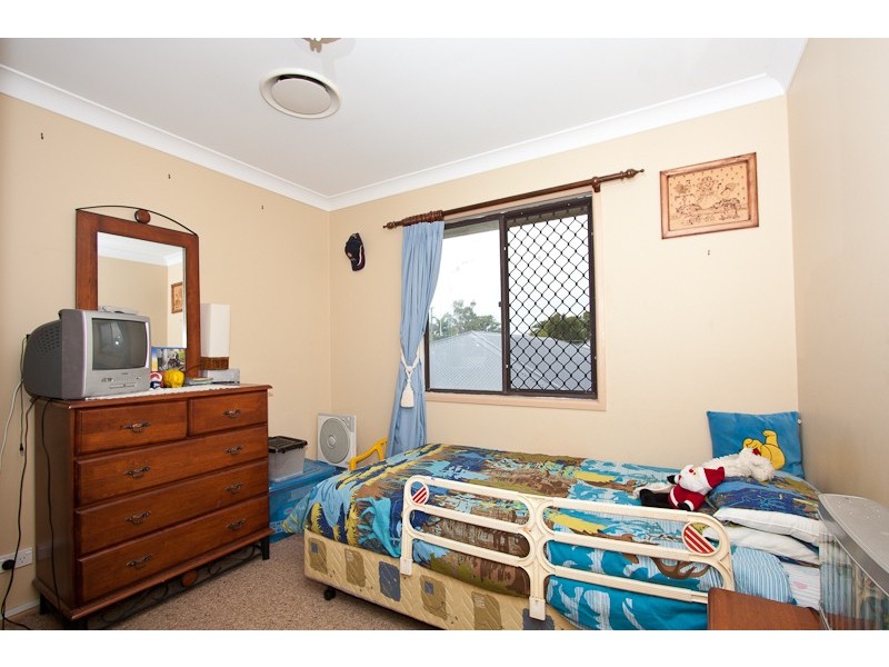 49 Station Rd, Deagon QLD 4017