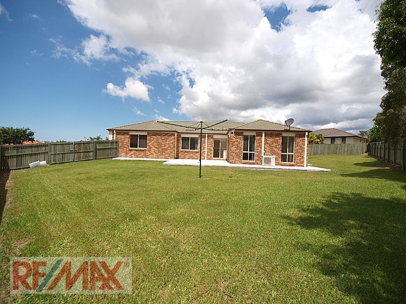 8 TEATREE CRT, Warner QLD 4500