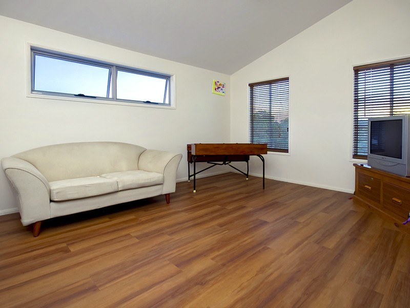 7 Lee Close, Albany Creek QLD 4035