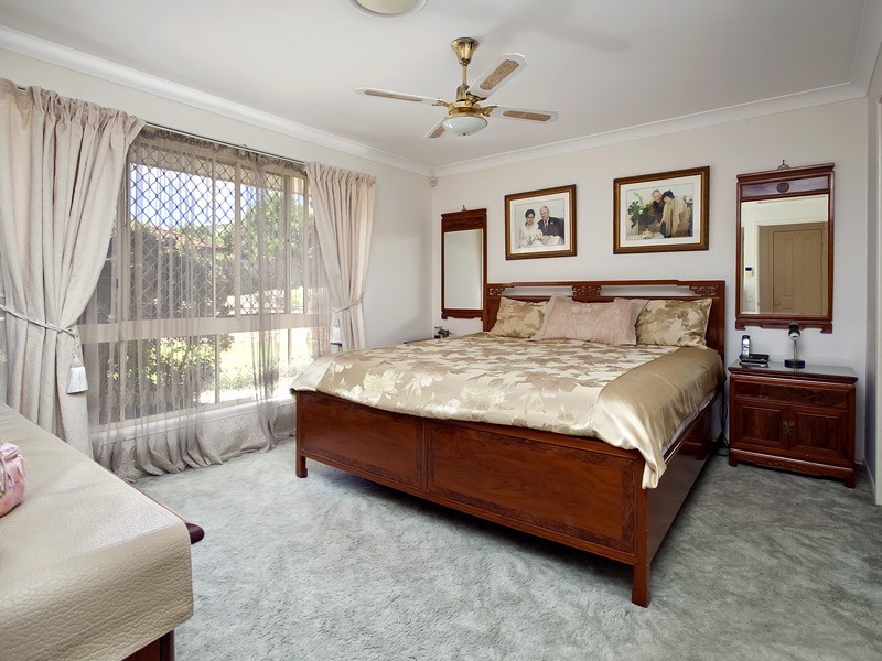 Bridgeman Downs QLD 4035