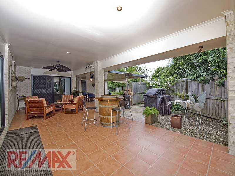 99 LEITCHS RD, Albany Creek QLD 4035