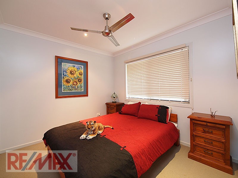 99 LEITCHS RD, Albany Creek QLD 4035