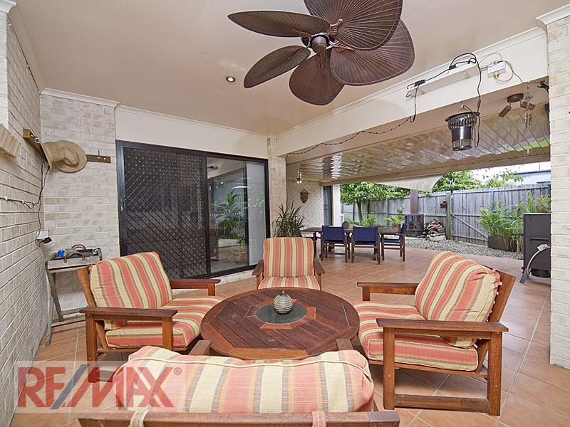 99 LEITCHS RD, Albany Creek QLD 4035