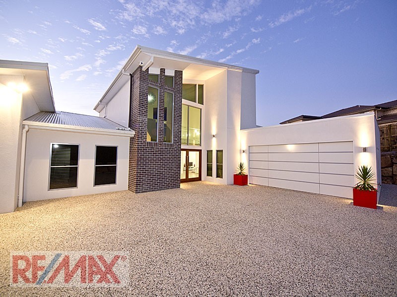 88 Corvus Dve, Cashmere QLD 4500