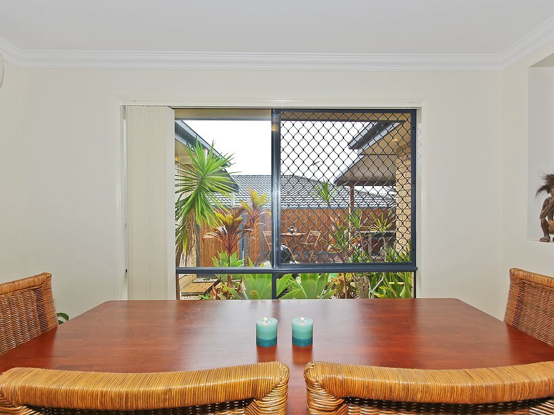 11 BOOBOOK CT, Cashmere QLD 4500